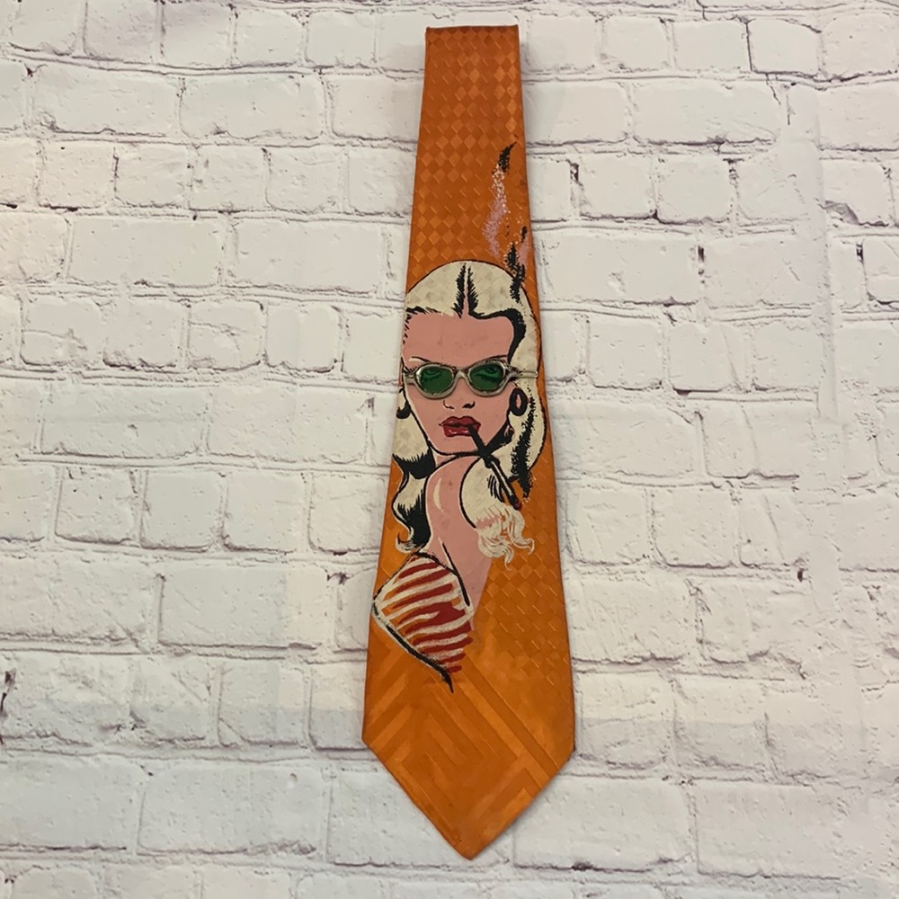 VTG Mens Novelty Necktie Tie Orange Women w Sunglasses